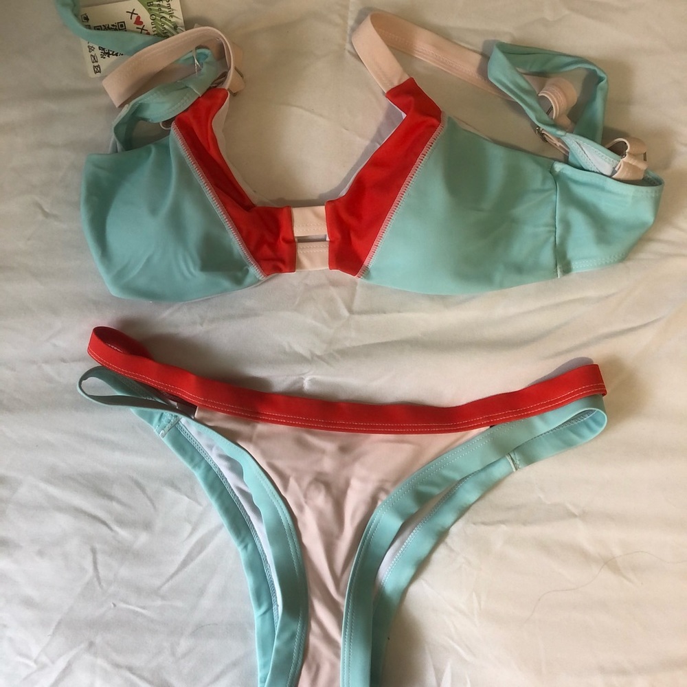 colorful bikini!